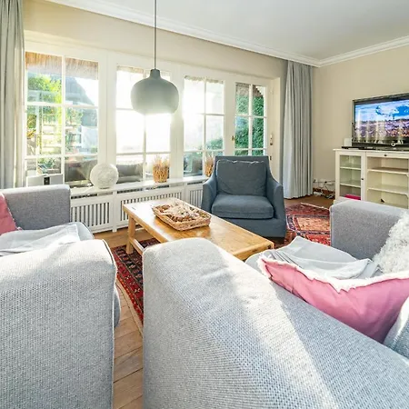 Holiday home Haus Syltzauber *